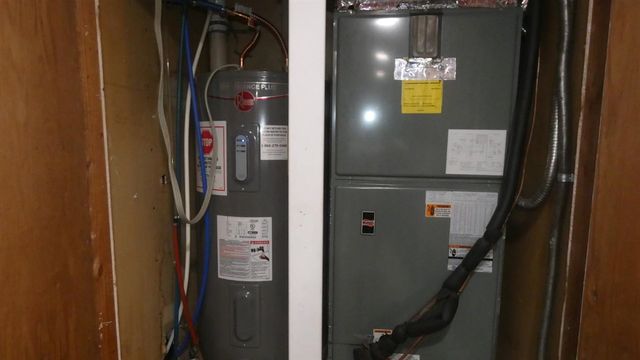 186 N Cline Rd, Elgin, OK 73538