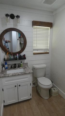 186 N Cline Rd, Elgin, OK 73538