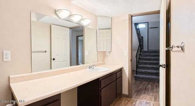 1204 N WARREN RD, Spokane Valley, WA 99216