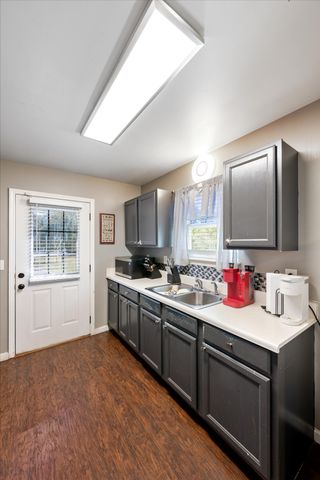 3257 Rainwood Dr, Nashville, TN 37207