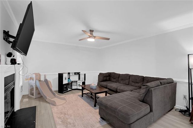 192 Stony Ridge CT, Newport News, VA 23608