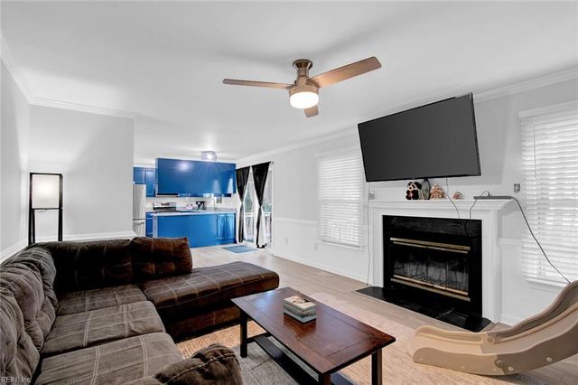 192 Stony Ridge CT, Newport News, VA 23608