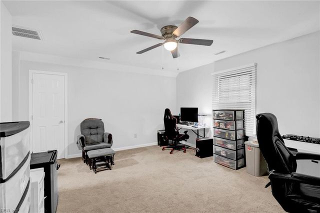 192 Stony Ridge CT, Newport News, VA 23608