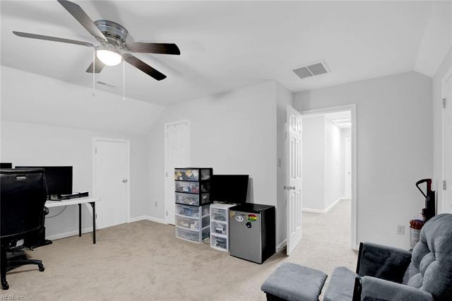 192 Stony Ridge CT, Newport News, VA 23608