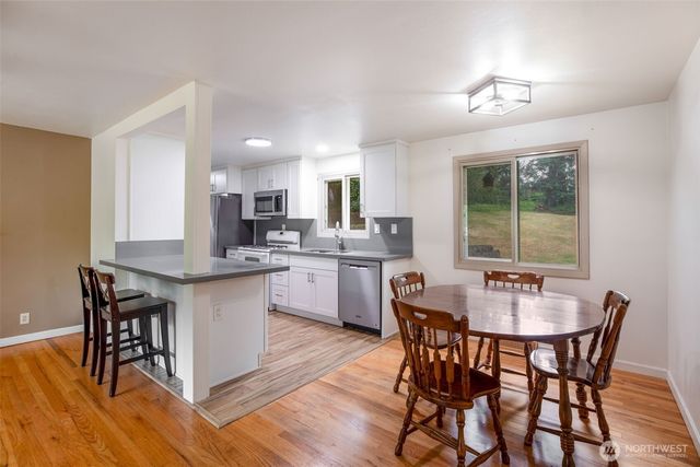 1022 S 197th Street, Des Moines, WA 98148