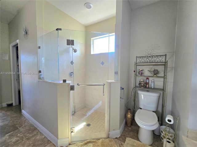 1220 McKinley, Lehigh Acres, FL 33972