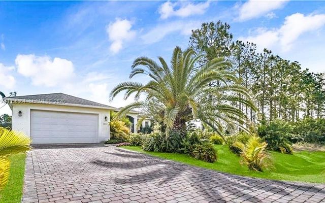 1220 McKinley, Lehigh Acres, FL 33972