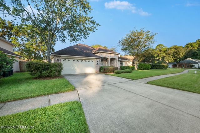 4510 SUMMER WALK Court, Jacksonville, FL 32258