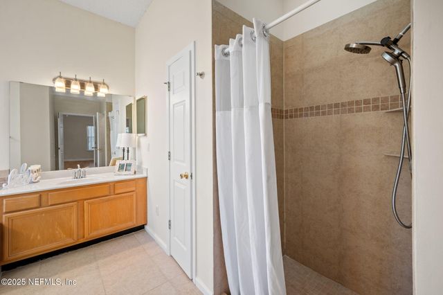 4510 SUMMER WALK Court, Jacksonville, FL 32258