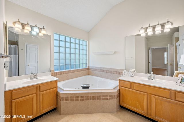 4510 SUMMER WALK Court, Jacksonville, FL 32258