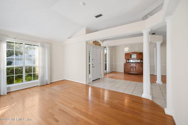 4510 SUMMER WALK Court, Jacksonville, FL 32258