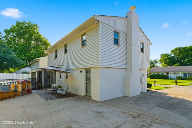 9508 Chadbourn Ct, Louisville, KY 40223