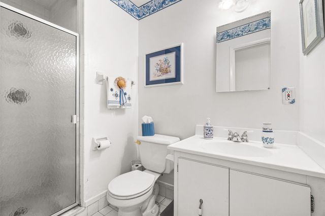13735 Flora Place B, Delray Beach, FL 33484