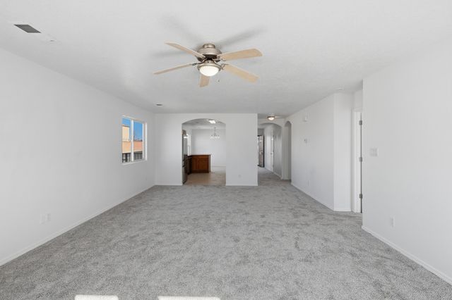 8412 Zydecko Avenue SW, Albuquerque, NM 87121