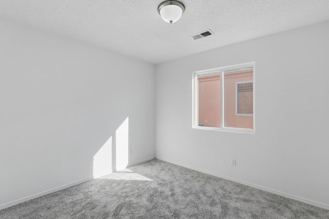 8412 Zydecko Avenue SW, Albuquerque, NM 87121