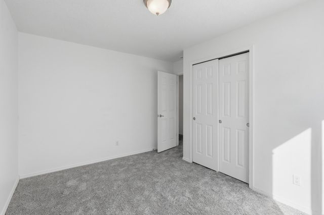 8412 Zydecko Avenue SW, Albuquerque, NM 87121