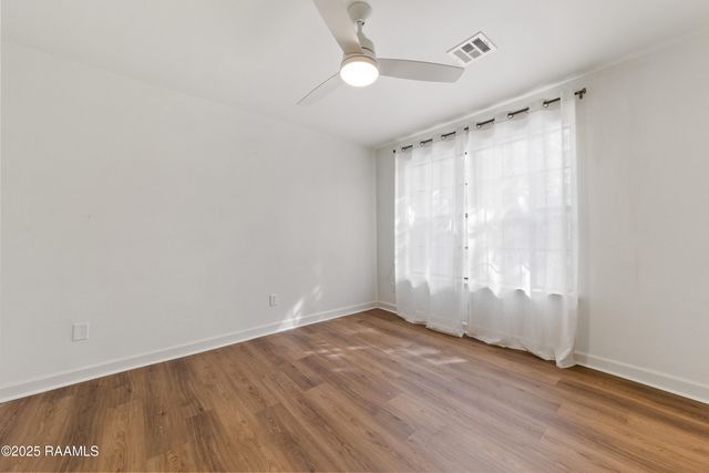 1400 E Bayou Parkway 3c, Lafayette, LA 70508