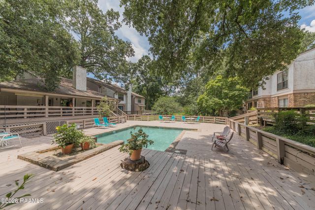 1400 E Bayou Parkway 3c, Lafayette, LA 70508