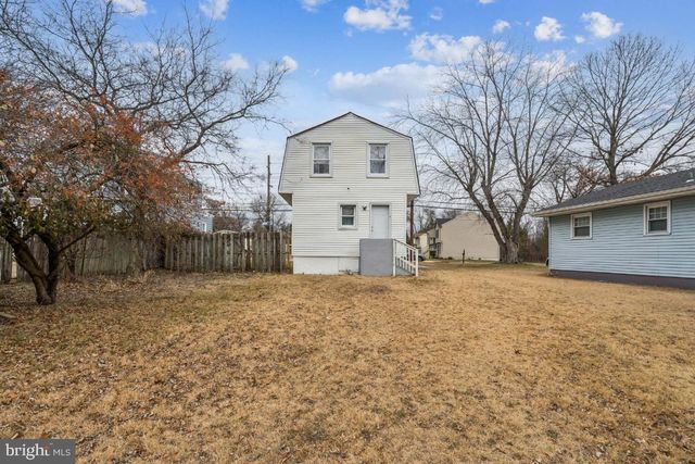 178 E CHARLESTON AVE, Lawnside, NJ 08045