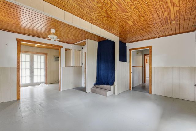 55 Dipping Vat Road, New Waverly, TX 77358