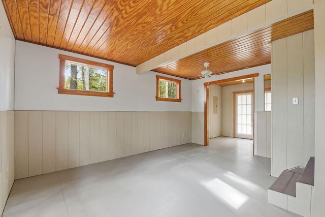 55 Dipping Vat Road, New Waverly, TX 77358