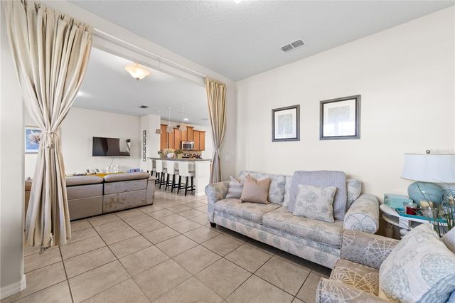 4736 SILVER BIRCH WAY, Orlando, FL 32811