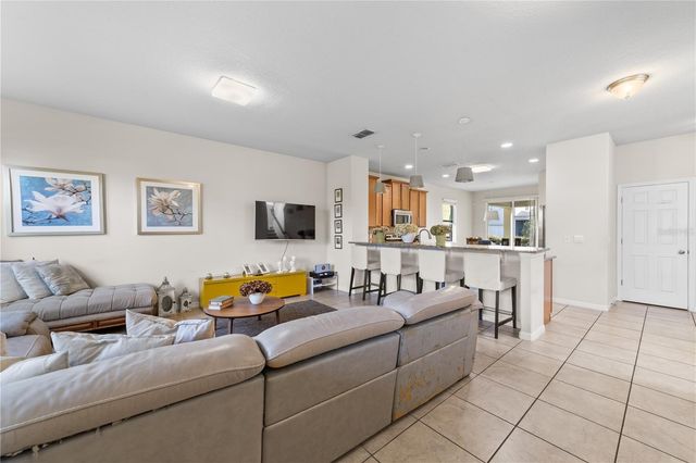 4736 SILVER BIRCH WAY, Orlando, FL 32811