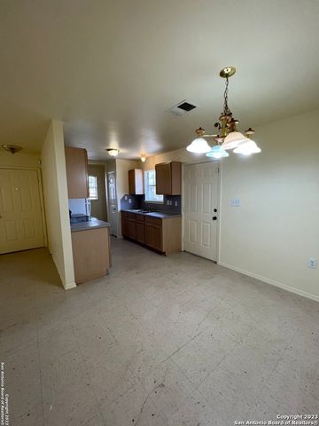 934 ARBOR PL, San Antonio, TX 78207
