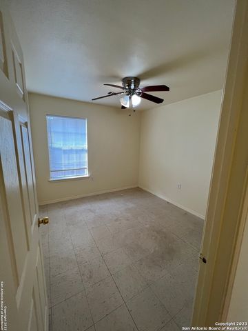 934 ARBOR PL, San Antonio, TX 78207
