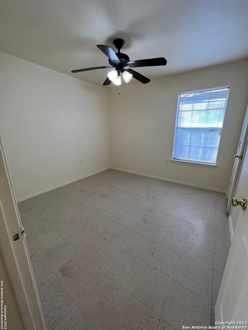 934 ARBOR PL, San Antonio, TX 78207
