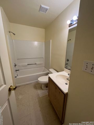 934 ARBOR PL, San Antonio, TX 78207
