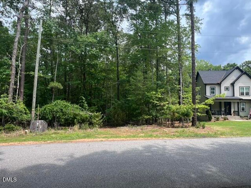 190 Buckaroo Drive, Louisburg, NC 27549