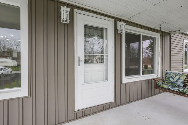 4161 Casa Boulevard, Grove City, OH 43123