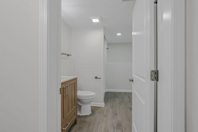 4161 Casa Boulevard, Grove City, OH 43123