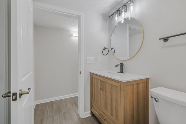 4161 Casa Boulevard, Grove City, OH 43123