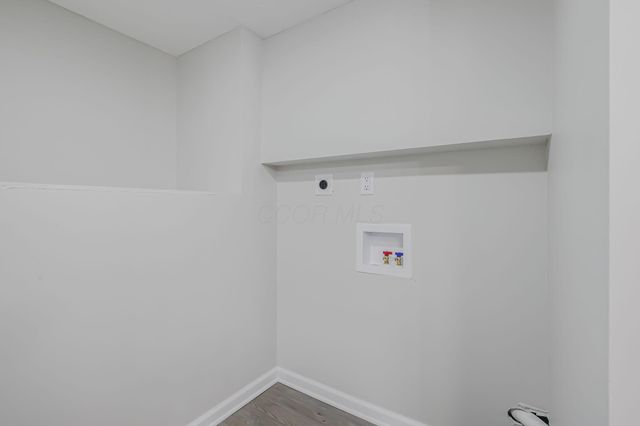 4161 Casa Boulevard, Grove City, OH 43123