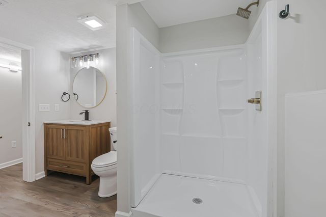 4161 Casa Boulevard, Grove City, OH 43123