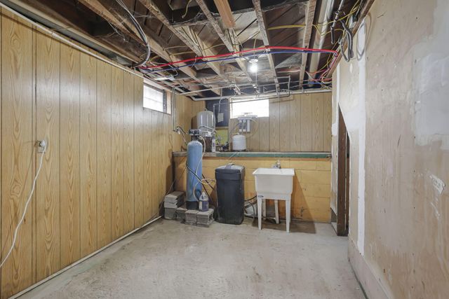 4161 Casa Boulevard, Grove City, OH 43123