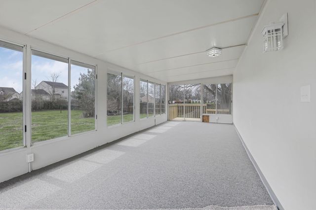 4161 Casa Boulevard, Grove City, OH 43123