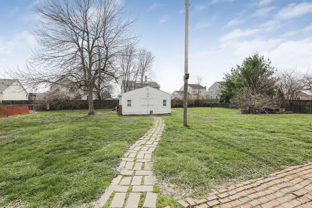 4161 Casa Boulevard, Grove City, OH 43123