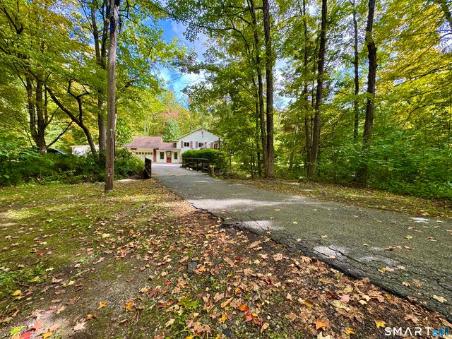 18 Wilson Road, Litchfield, CT 06759