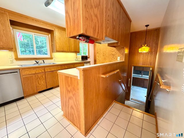18 Wilson Road, Litchfield, CT 06759