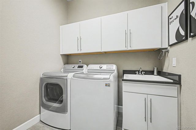 23701 E Calhoun Avenue, Aurora, CO 80016