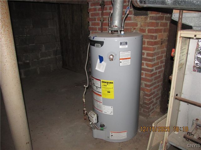 8586 Seneca Turnpike, New Hartford, NY 13413