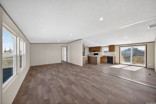 224 Pr 4656, Hondo, TX 78861