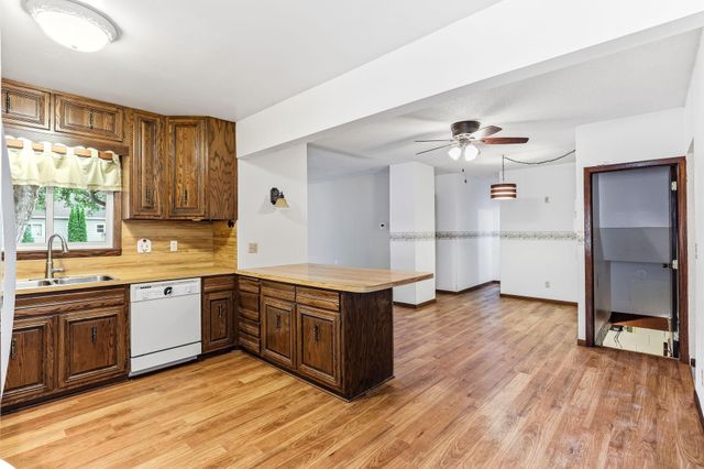 2291 Rockwood Avenue, Saint Paul, MN 55116