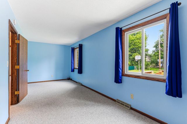 2291 Rockwood Avenue, Saint Paul, MN 55116