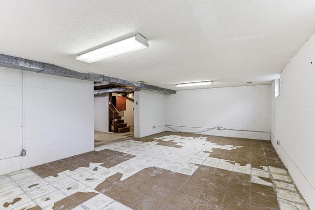 2291 Rockwood Avenue, Saint Paul, MN 55116