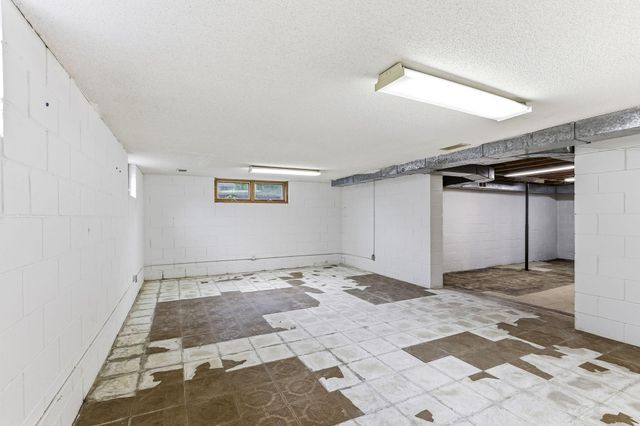 2291 Rockwood Avenue, Saint Paul, MN 55116