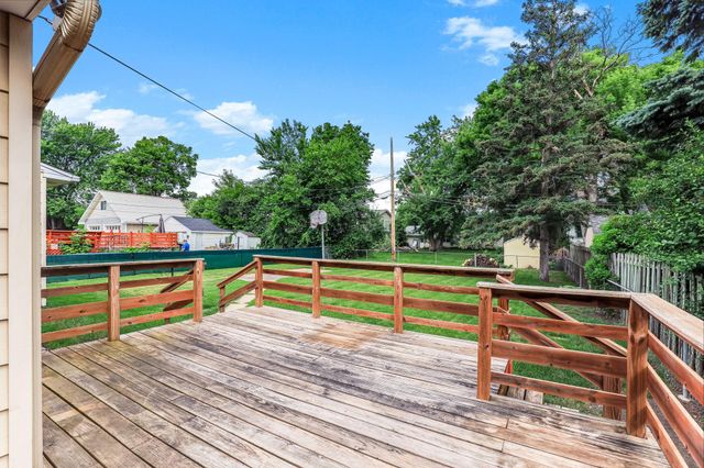 2291 Rockwood Avenue, Saint Paul, MN 55116